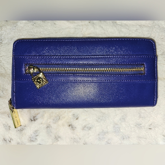 Royal Blue Anne Klein Bifold Zippered Wallet with Gold Hardware and Lock pull. - Picture 2 of 6